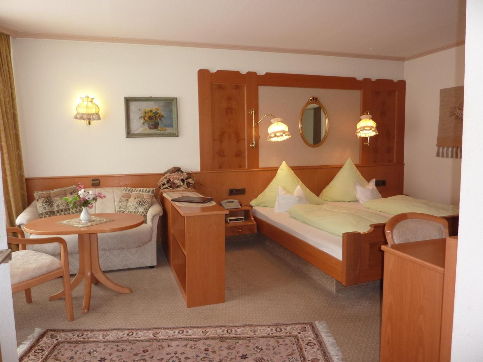 Hotel Traube Bad Wildbad Εξωτερικό φωτογραφία